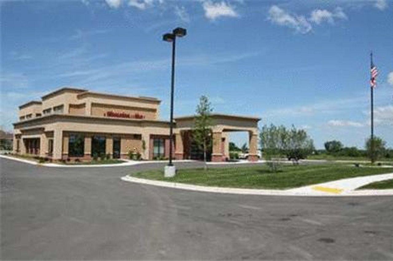 Hampton Inn Elkhorn Lake Geneva Area Ngoại thất bức ảnh