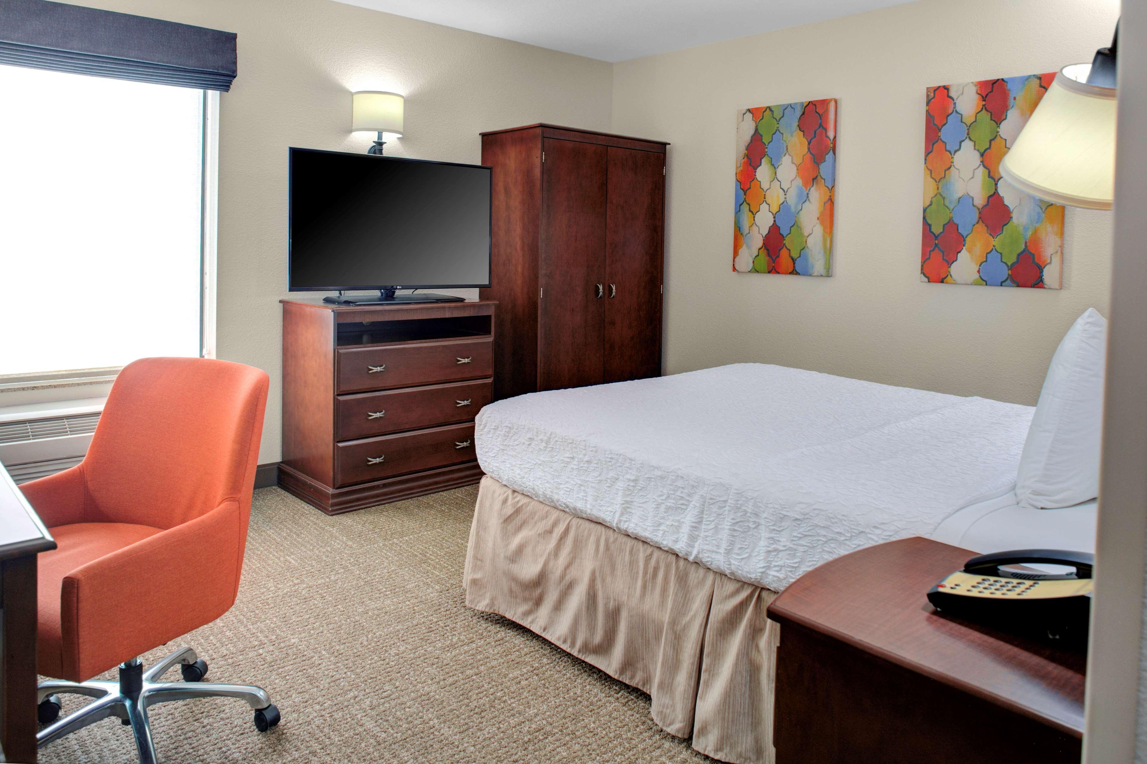 Hampton Inn Elkhorn Lake Geneva Area Ngoại thất bức ảnh