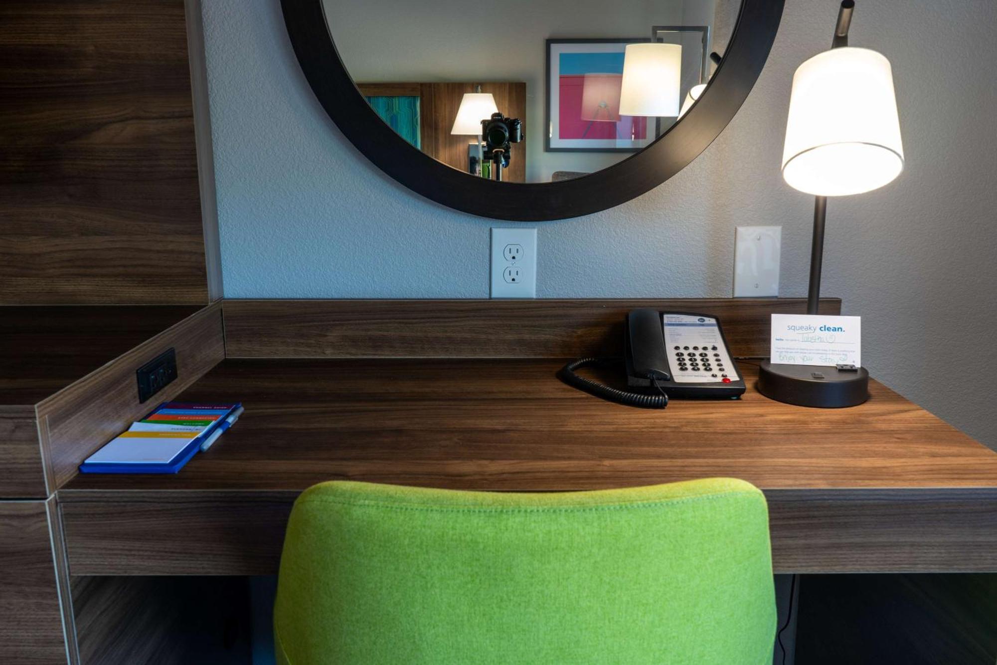 Hampton Inn Elkhorn Lake Geneva Area Ngoại thất bức ảnh