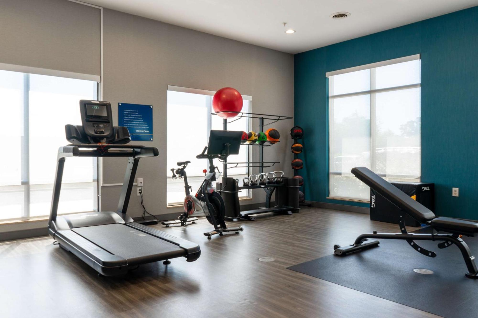 Hampton Inn Elkhorn Lake Geneva Area Ngoại thất bức ảnh